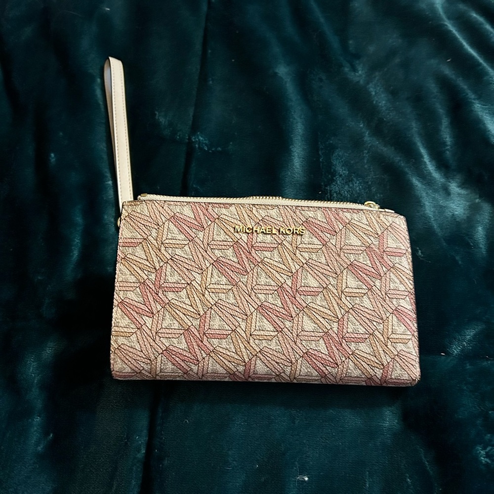 Michael kors jet set double zip wristlet